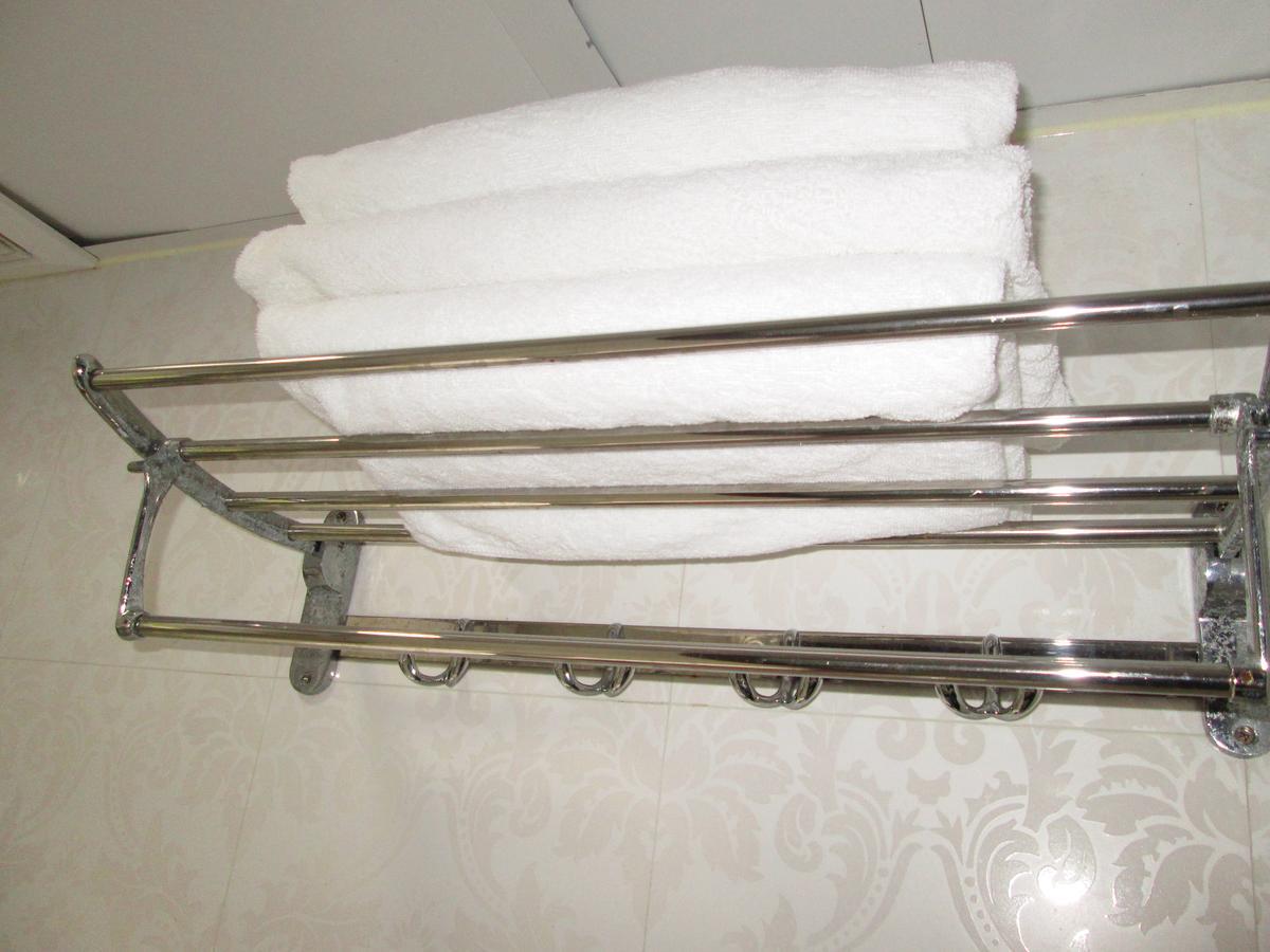 New Reliance Inn Hong Kong Bagian luar foto